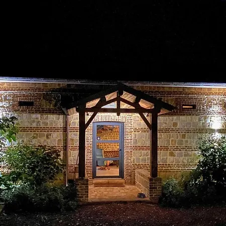 Holiday home Stunning In With Wifi Paluel