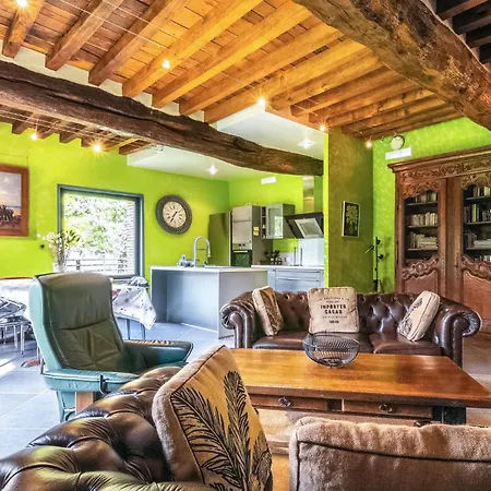 Stunning In With Wifi Holiday home
